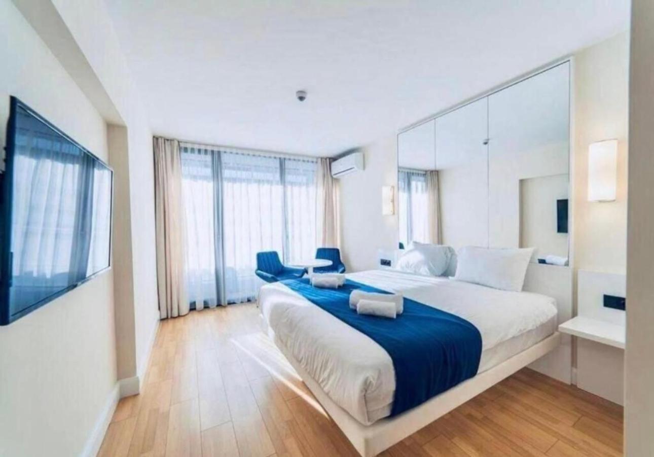 Orbi City Apartment With Sea View Батуми Экстерьер фото