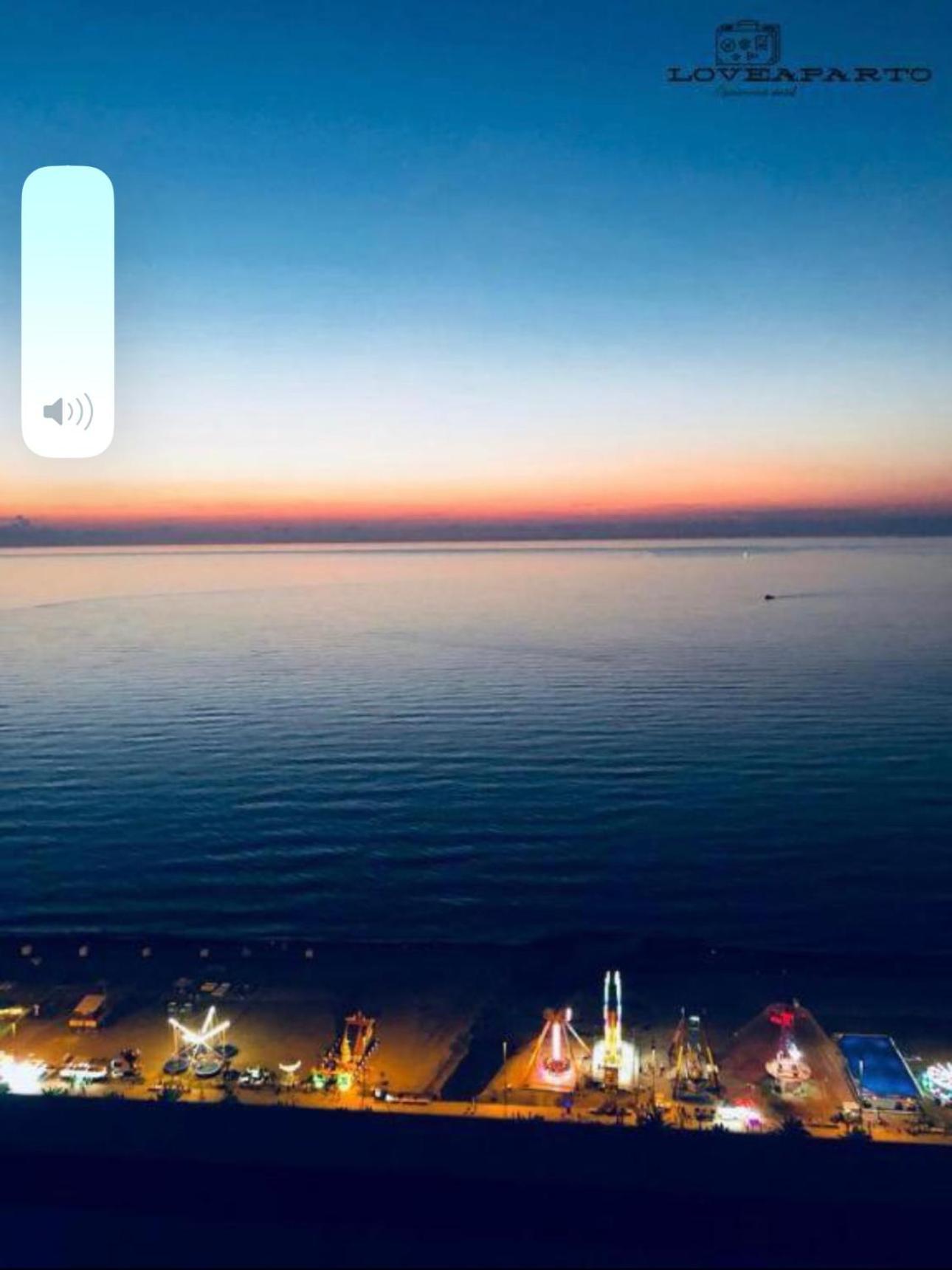 Orbi City Apartment With Sea View Батуми Экстерьер фото